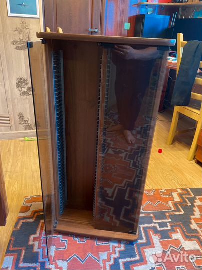 Тумба под диски