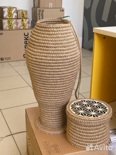 Напольная ваза из джута вязаная