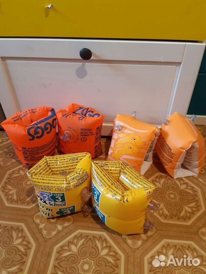 Нарукавники для плавания