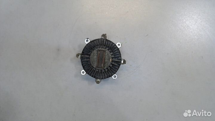 Муфта вентилятора Mitsubishi Pajero, 1992