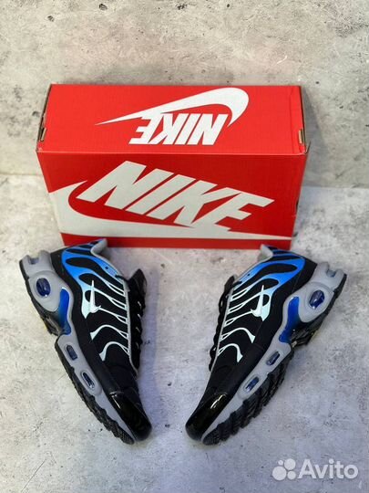 Кроссовки nike