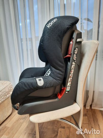 Детское автокресло britax romer