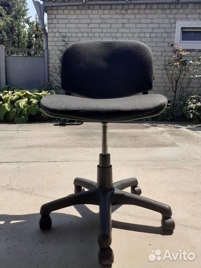 Компьютерное кресло бу