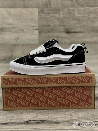 Vans Knu Skool