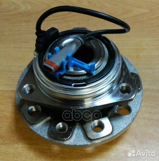 Ступица с подшипником opel astra H/zafira 04- п