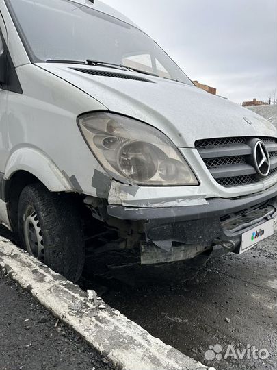 Mercedes-Benz Sprinter 2.2 МТ, 2011, битый, 384 923 км
