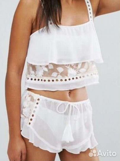 Халат с вышивкой и комплект