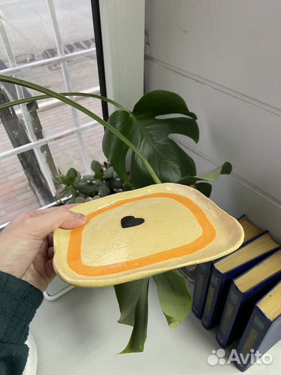 Блюдо керамическое ручной лепки