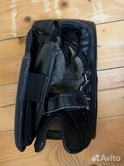 Хоккейная вратарская ловушка и блин brians