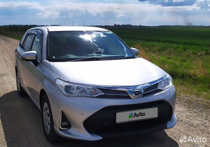 Toyota Corolla Fielder 1.5 CVT, 2017, 114 000 км