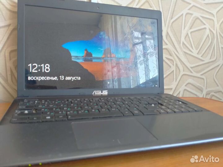Ноутбук asus