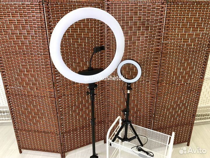 Кольцевая лампа