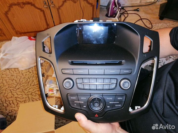 Автомобильная мультимедийная система S90 на Ford F