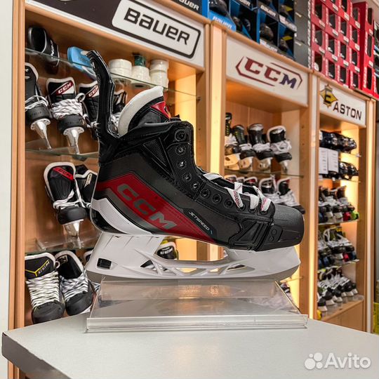 Коньки хоккейные ccm jetspeed ft680 sr