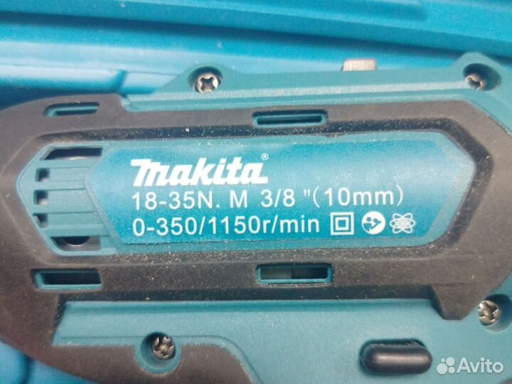 Шуруповерт Makita