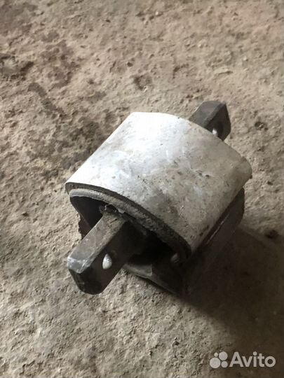 Подушки АКПП мерседес w210 w202 w220