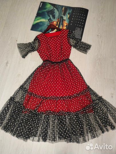 Платье в горошек 44 размер