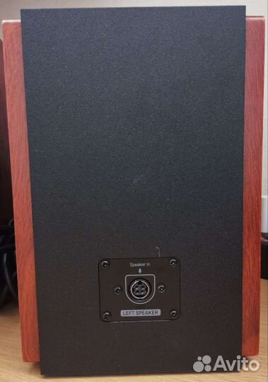 Колонки 2.0 Edifier R1700BTs