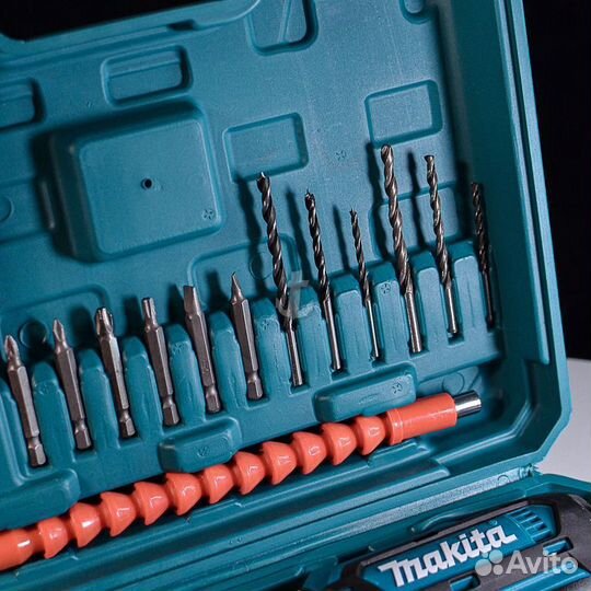 Аккумуляторная дрель шуруповерт makita 18v