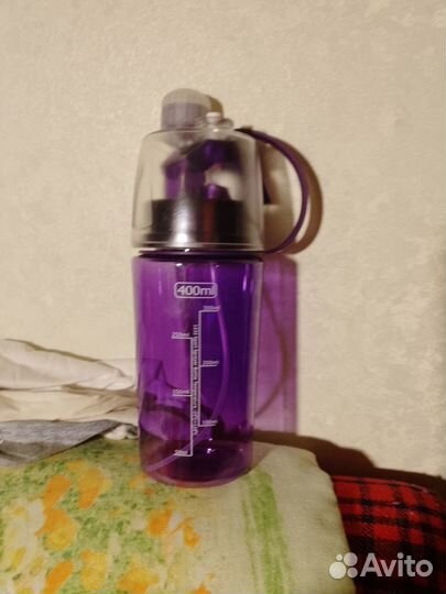 Спортивная бутылка для воды