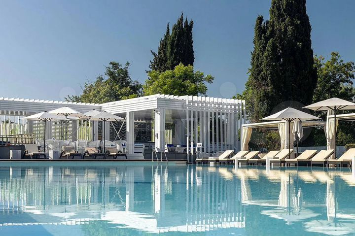 3-к. апартаменты, 110 м², 15/17 эт.