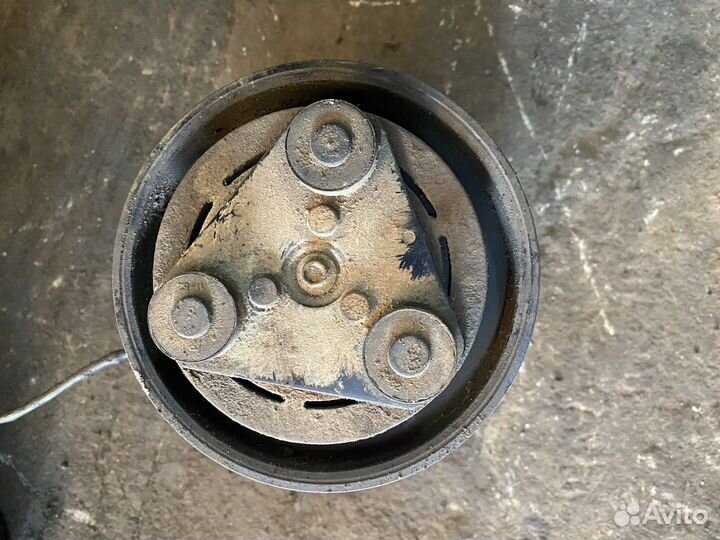 Компрессор кондиционера (Kia Spectra)