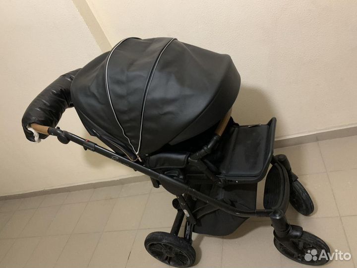 Детская коляска два в одном