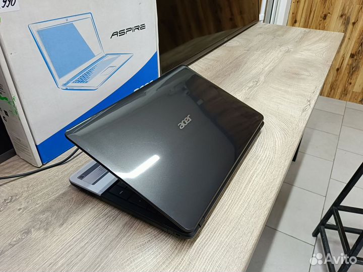 Ноутбук Acer i5/GT 620m на 1GB/4GB/500GB