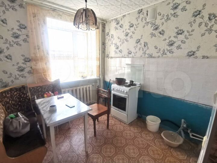 4-к. квартира, 70 м², 1/2 эт.