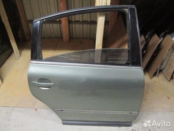 Дверь задняя правая Volkswagen Passat B5 1997-2005