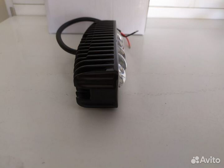 Фара светодиодная 18W сверх-дальний свет