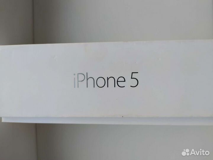 Коробка от iPhone 5s