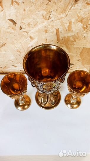 Бокал и 2 рюмки. Серебро покрыто золотом