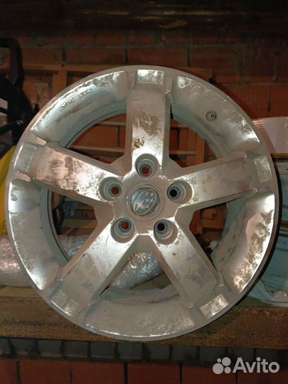 Диск литой r 15