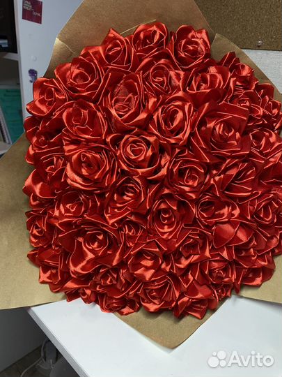 Букет из атласных лент