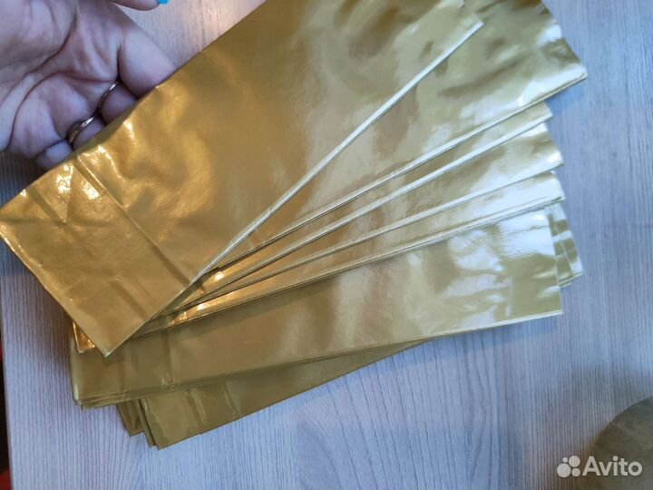 Пакеты бумажные цвет золото новые