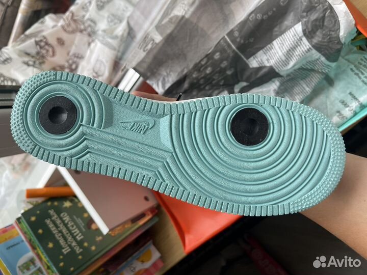 Nike tiffany