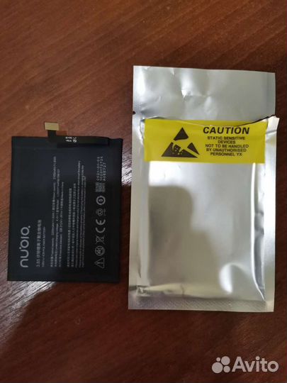 Аккумулятор новый на Nubia z11 mini s