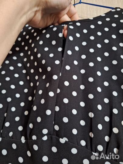 Нарядное женское платье