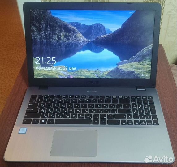 Ноутбук asus 15.6
