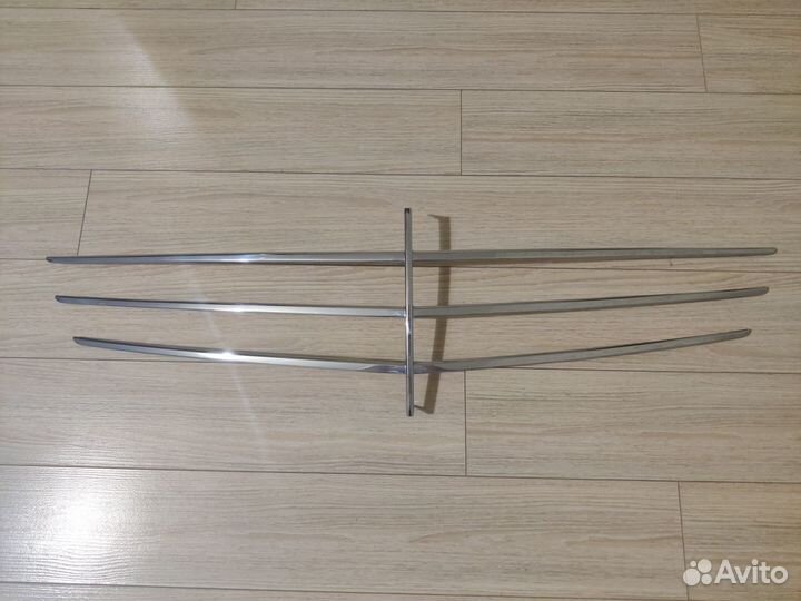 Накладка решетки радиатора Mercedes W213