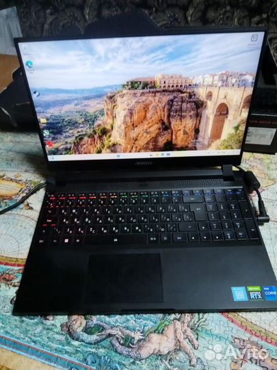 Ноутбук aorus 5 se4