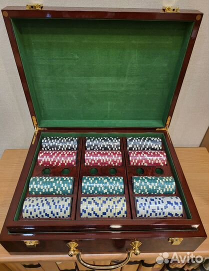 Покерный набор 500 фишек