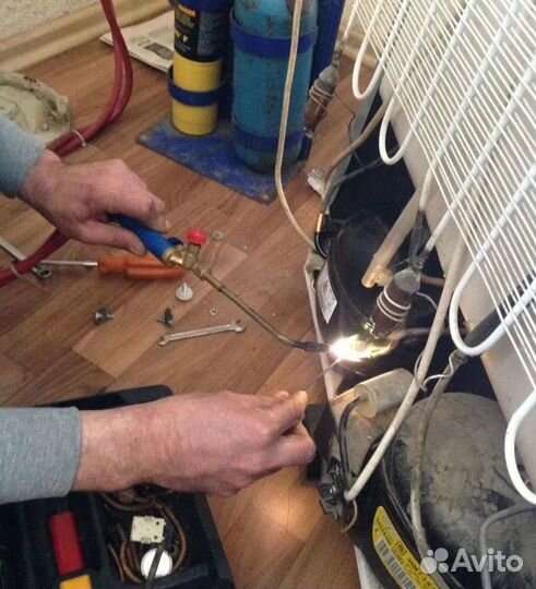 Ремонт холодильников Ремонт стиральных машин