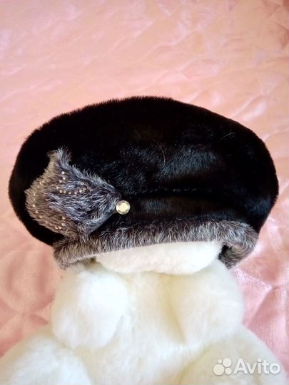 Шапки женские 2 шт