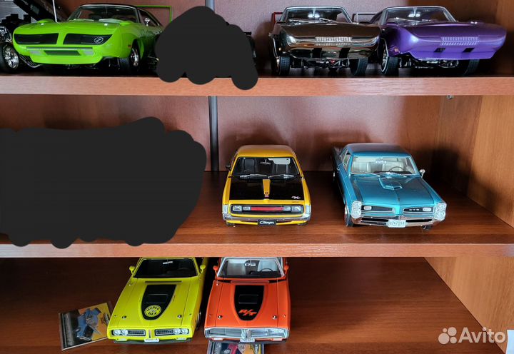 Коллекционные модели автомобилей 1:18