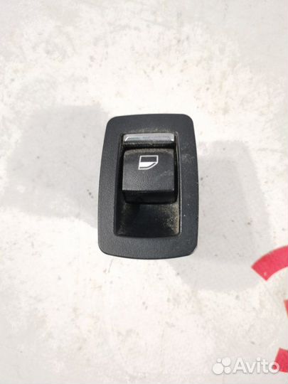 Кнопка стеклоподъемника задняя правая Bmw X4 F26