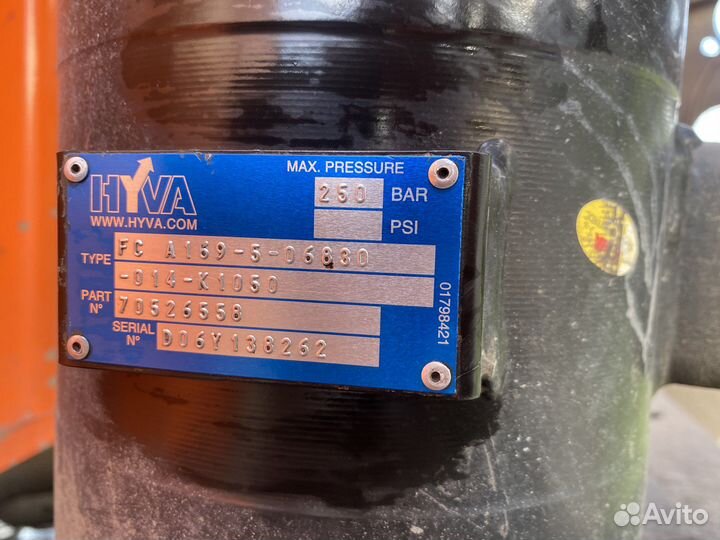 Полуприцеп самосвальный Schmitz Cargobull SKI 24 SL3AT 8.2, 2013