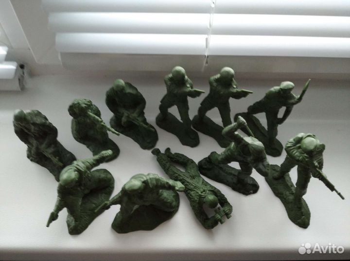 Военные игрушки