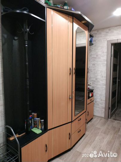 Шкаф в прихожую бу